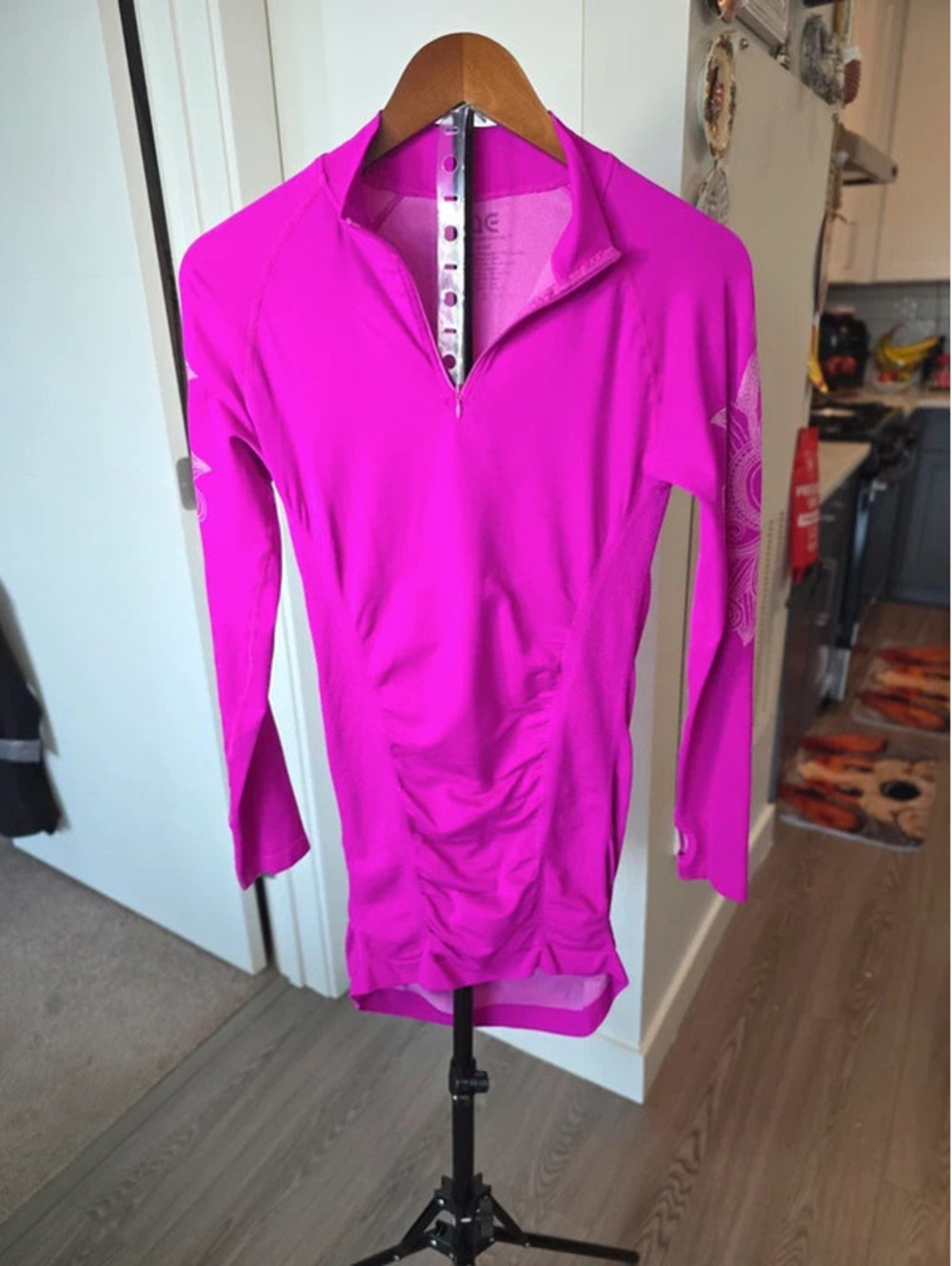 Athletic Essentials Women's Small Pink Long Sleeve Pullover with Thumb Holes
